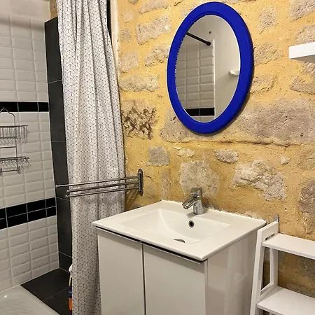 Cosy Rue Pietonne Calme Centre-ville Climatise Apartament *